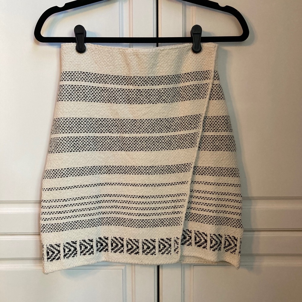UO Woven Skirt